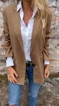 R&B | Stilvolle und Elegante Winterjacke