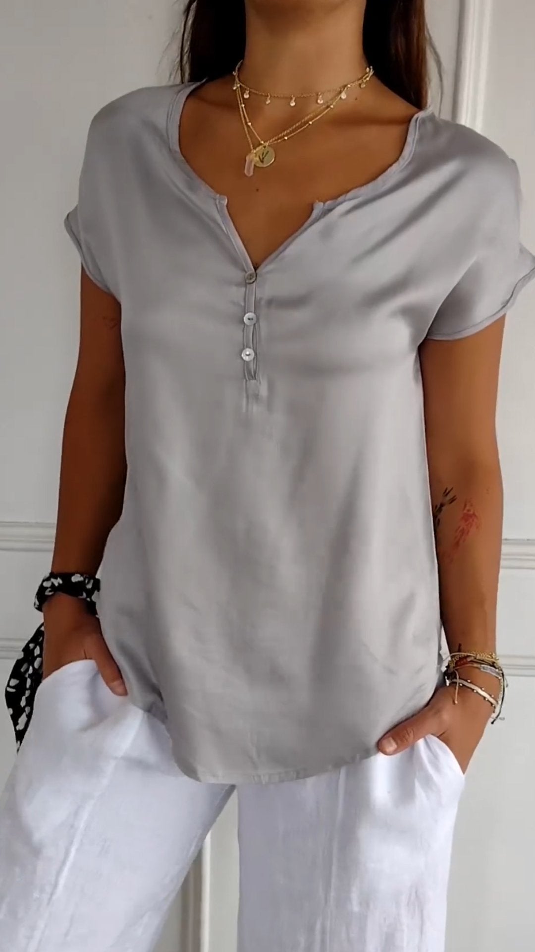 R&B | Bequeme Bluse mit V-Ausschnitt für Frauen
