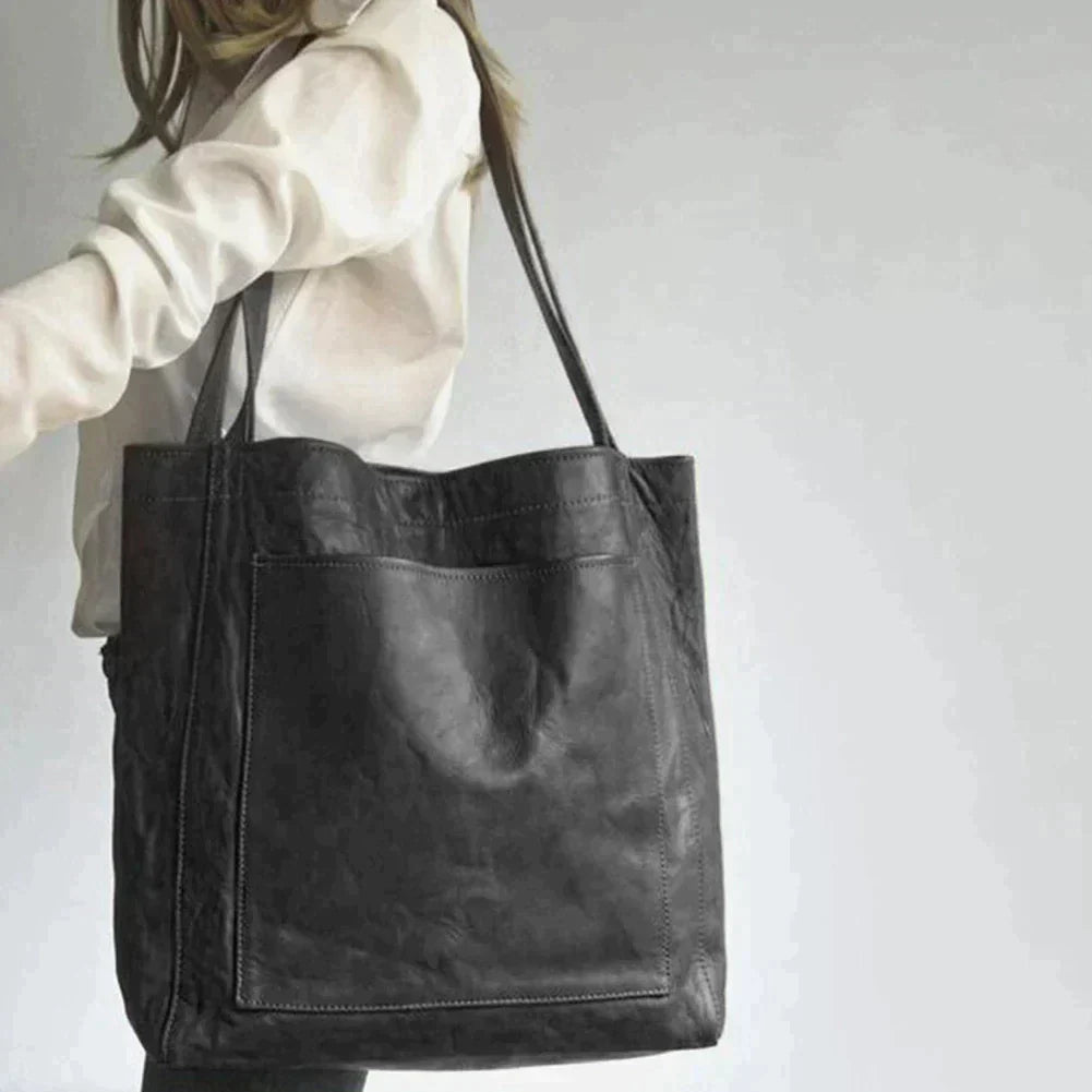 Handtasche Nova aus: Eleganz und Funktionalität für einen täglichen Stil