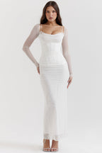 R&B | Elegantes Maxikleid mit tiefem Ausschnitt und langen Ärmeln