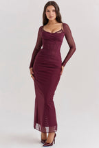 R&B | Elegantes Maxikleid mit tiefem Ausschnitt und langen Ärmeln
