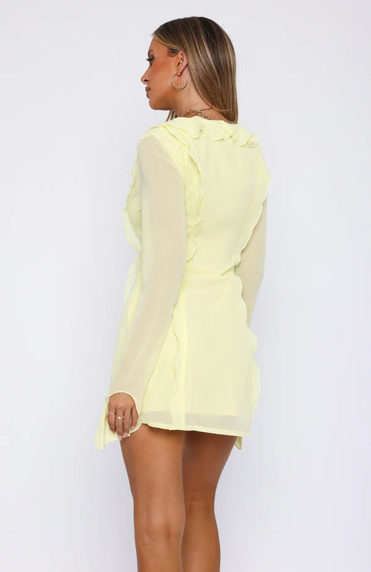 R&B | Langärmliges Minikleid mit Rüschen