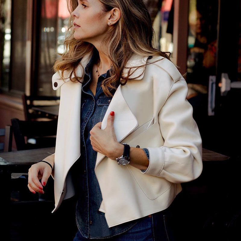 R&B | Kurze Damenjacke Eine Lässige Lederjacke für Frauen