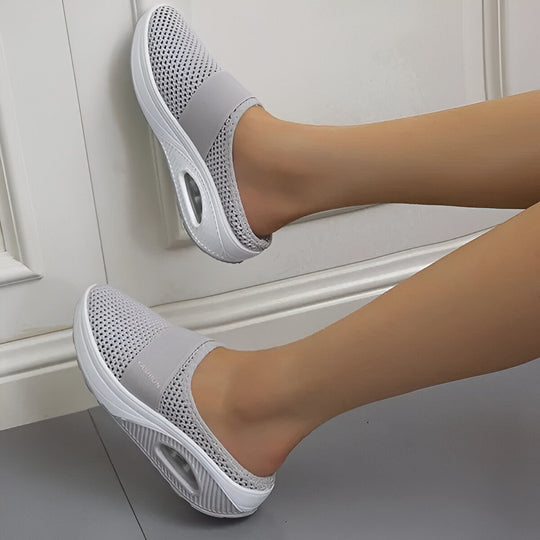 Orthopädische Sandalen Keilabsätze R&B