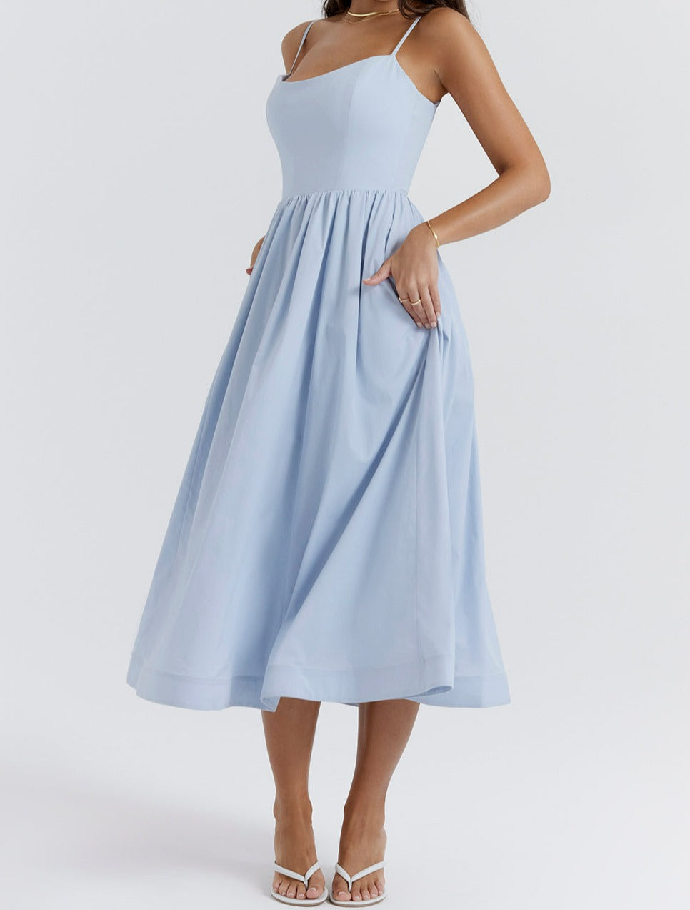 R&B | Elegantes Midikleid Look