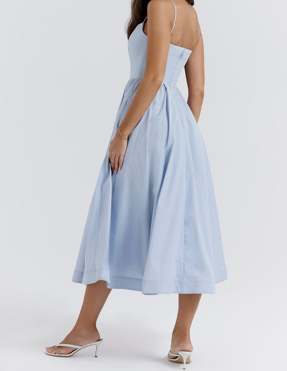 R&B | Elegantes Midikleid Look