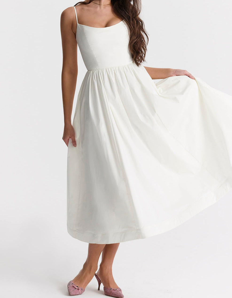 R&B | Elegantes Midikleid Look