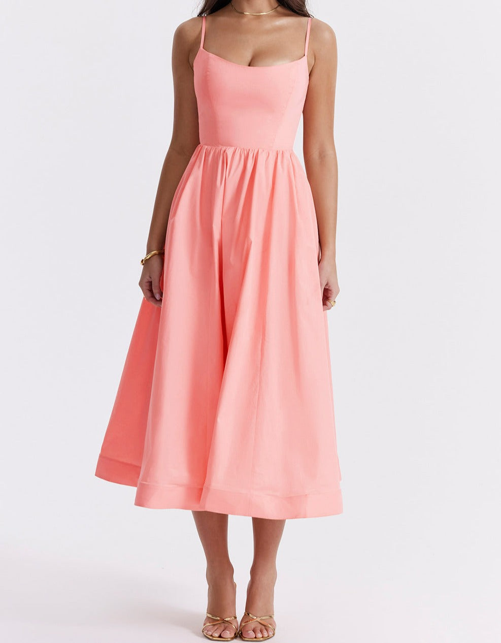 R&B | Elegantes Midikleid Look