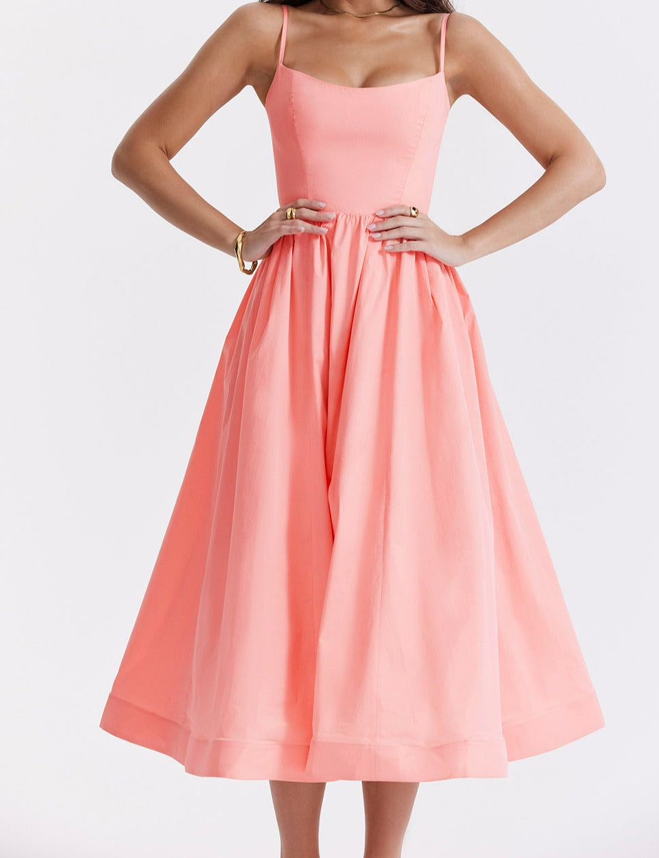 R&B | Elegantes Midikleid Look