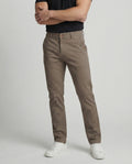 Herren Chinohose mit elastischem Bund