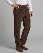 Herren Feincordhose mit Gürtelschlaufen