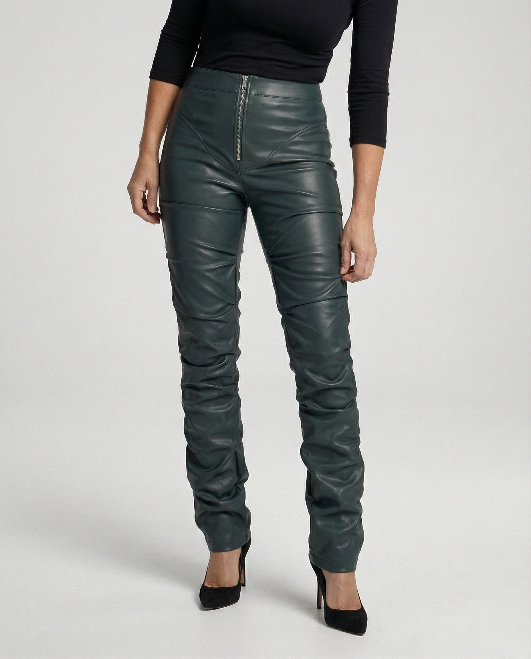 Damen High-Waist Kunstlederhose mit weitem Bein