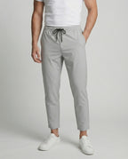 Herren leichte Freizeit-Hose mit verstellbarem Bund und modernen Seitentaschen