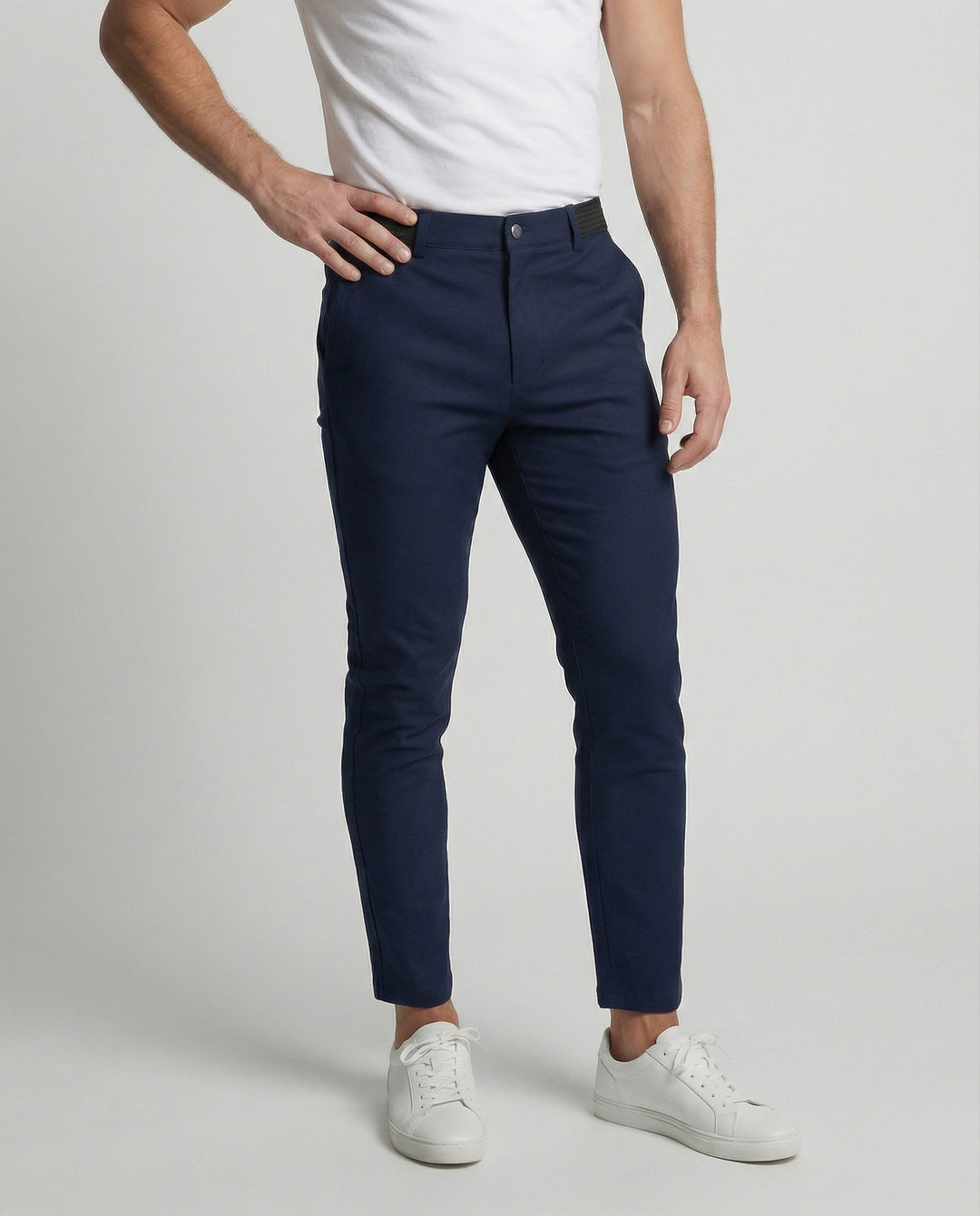 Herren Chinohose körpernah geschnitten