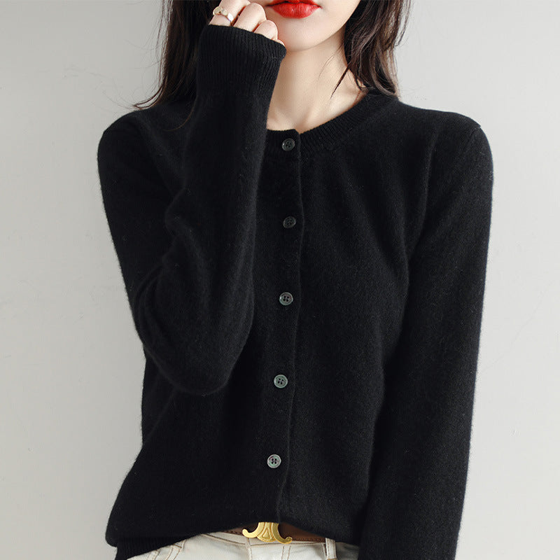 R&B | Kuschelige Strickjacke mit Feinem Muster