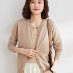 R&B | Kuschelige Strickjacke mit Feinem Muster