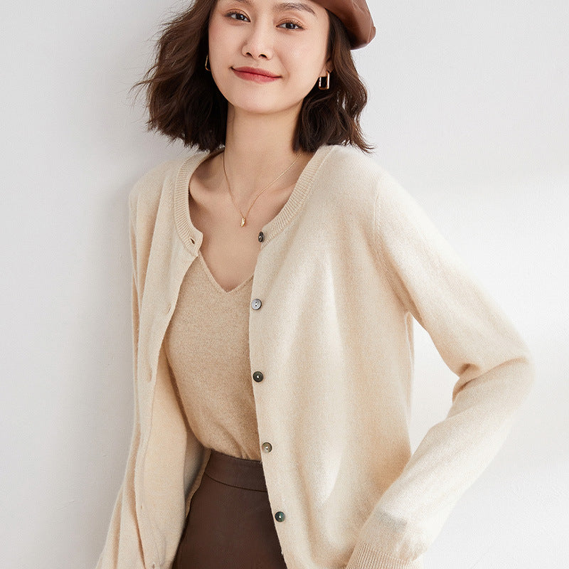R&B | Kuschelige Strickjacke mit Feinem Muster