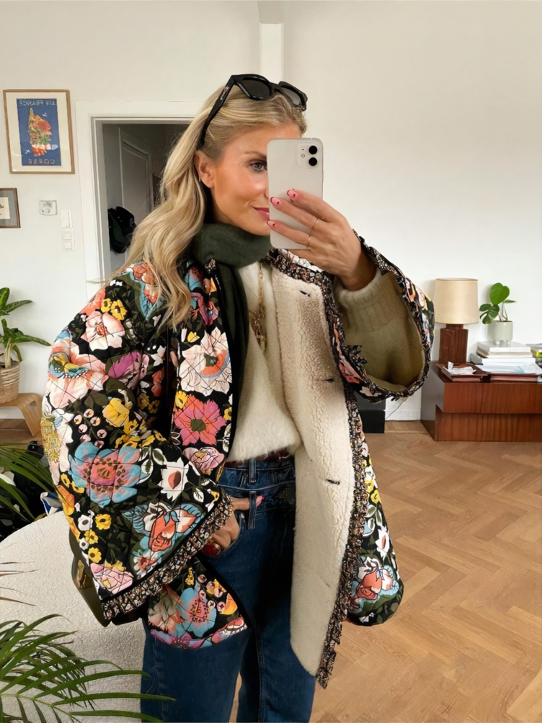 R&B | Künstlerische und einzigartige Jacke für Frauen