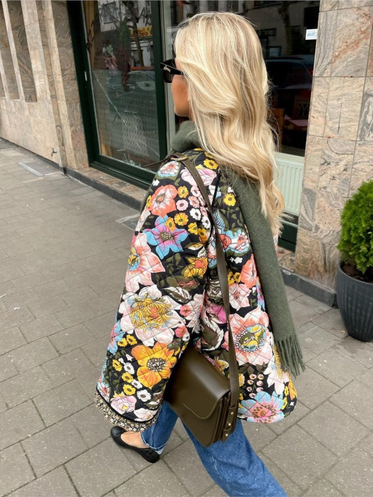 R&B | Künstlerische und einzigartige Jacke für Frauen