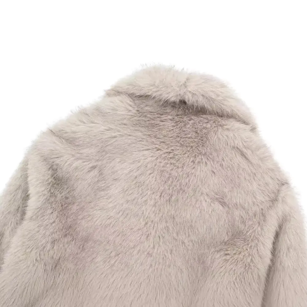 R&B | Glam Faux-Fur-Jacke
