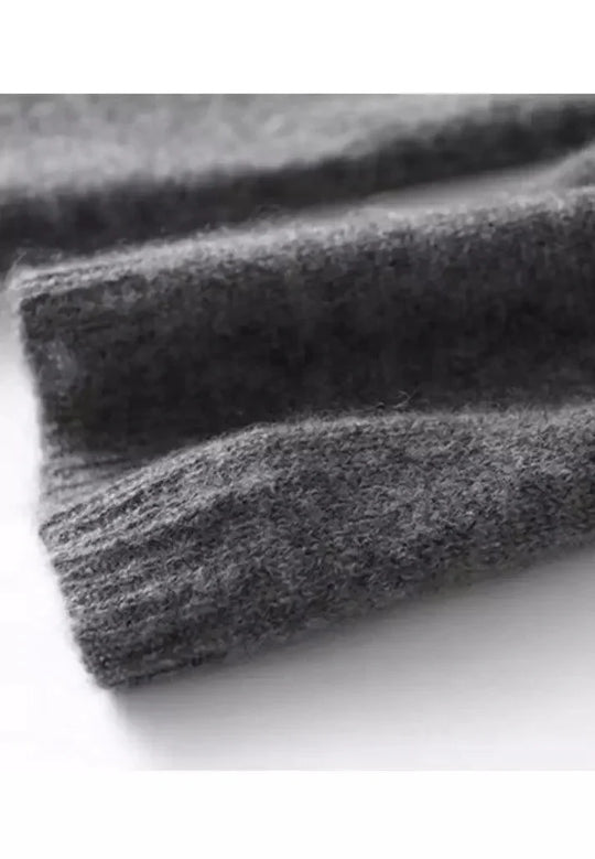 R&B | Cardigan mit asymmetrischem Knopfdesign