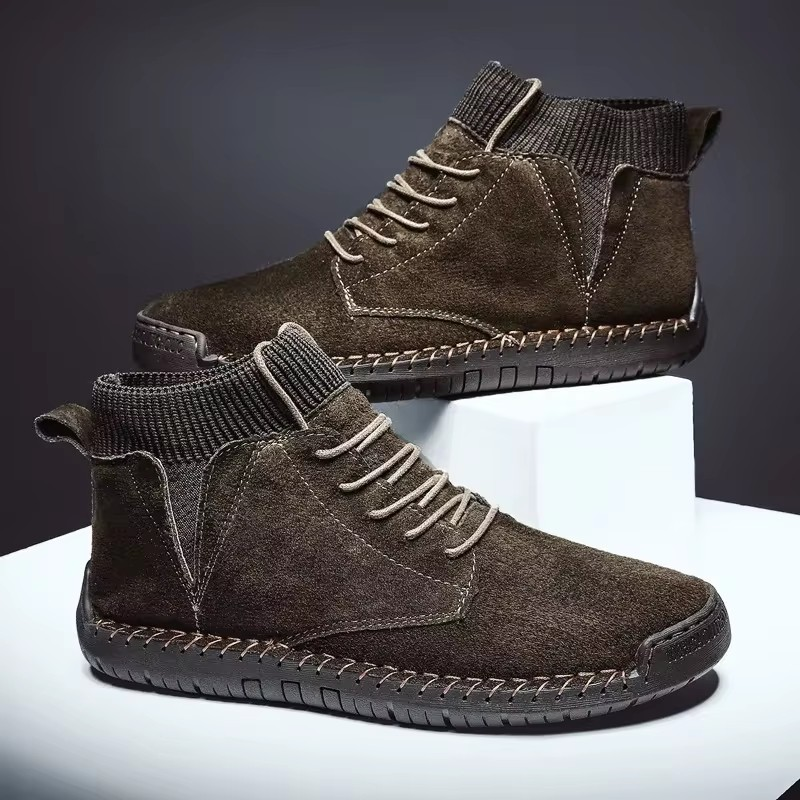 Retro-Wildlederschuhe mit Ripp- und Stichmuster R&B R&B