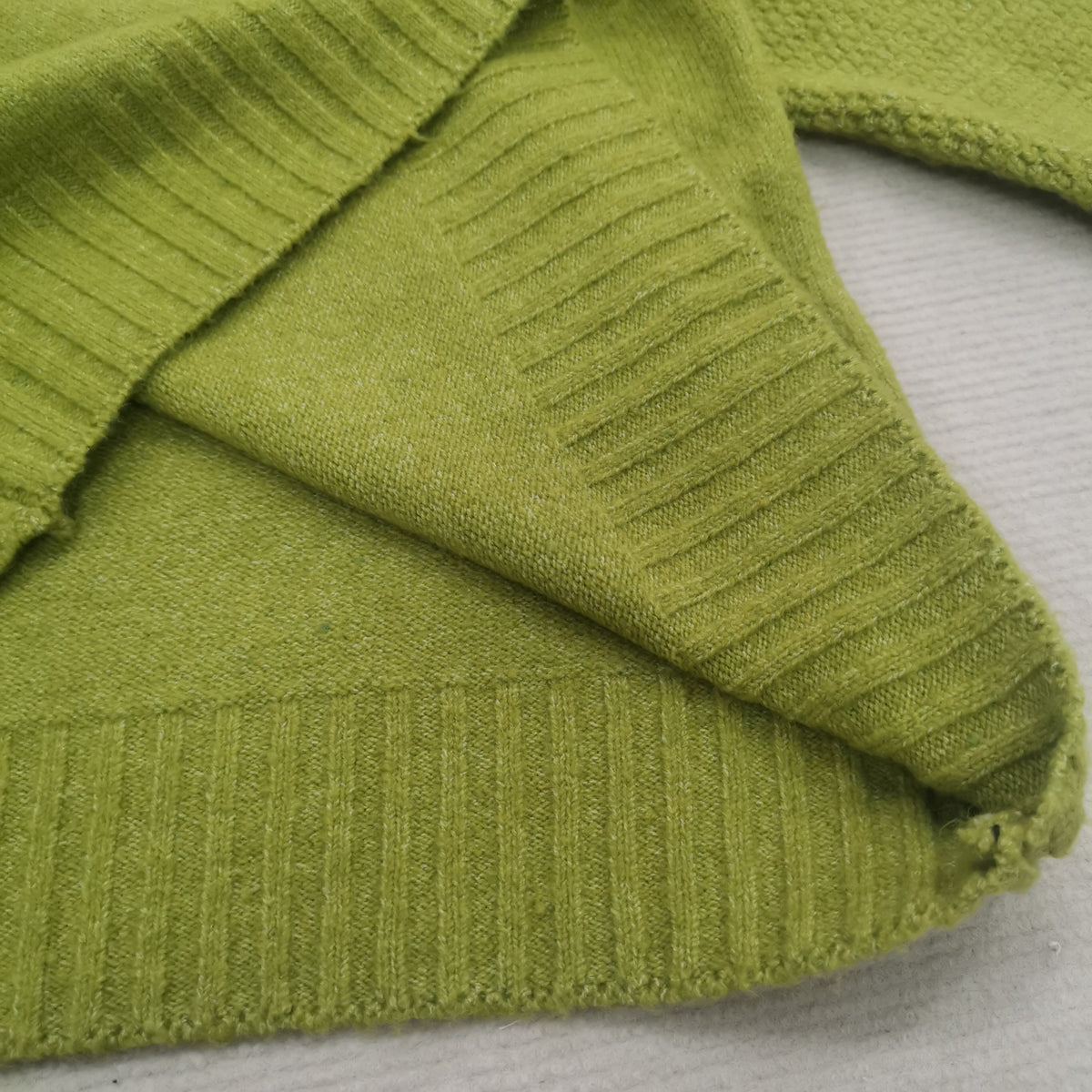 R&B | Übergroßer Strickrollkragenpullover In Grasgrün
