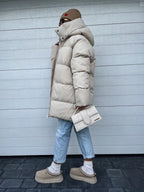 R&B | Elegante und leichte Daunenjacke für Damen