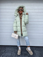 R&B | Elegante und leichte Daunenjacke für Damen