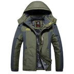 R&B | Windjacke: Winterliche Eleganz Neu Definiert