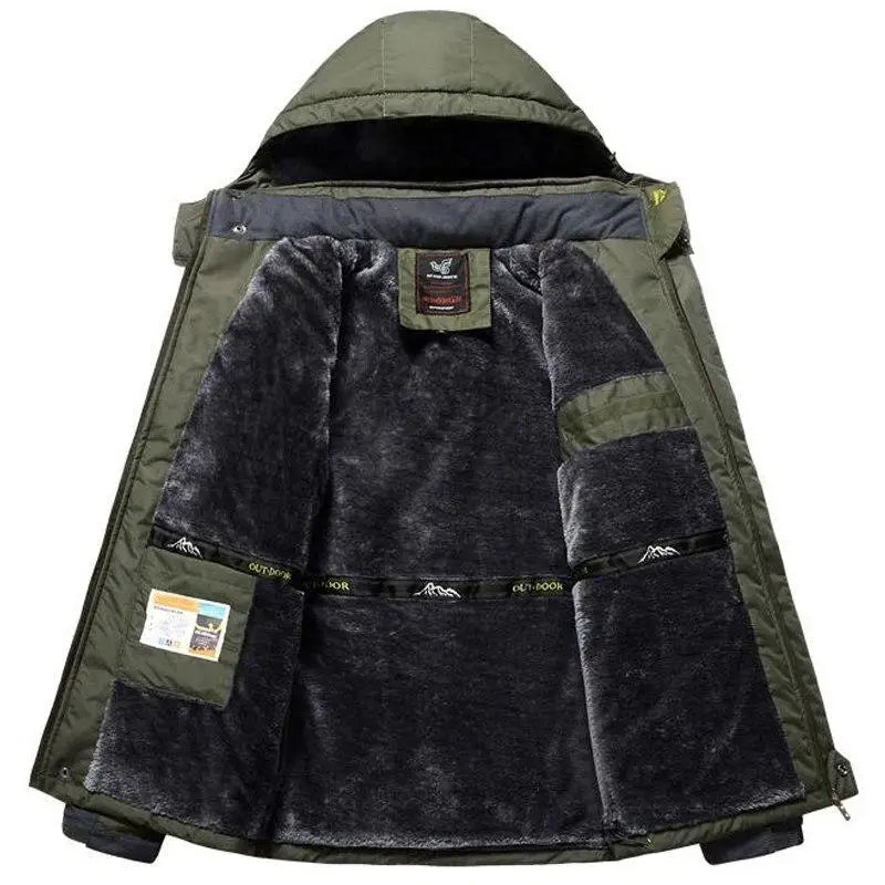 R&B | Windjacke: Winterliche Eleganz Neu Definiert