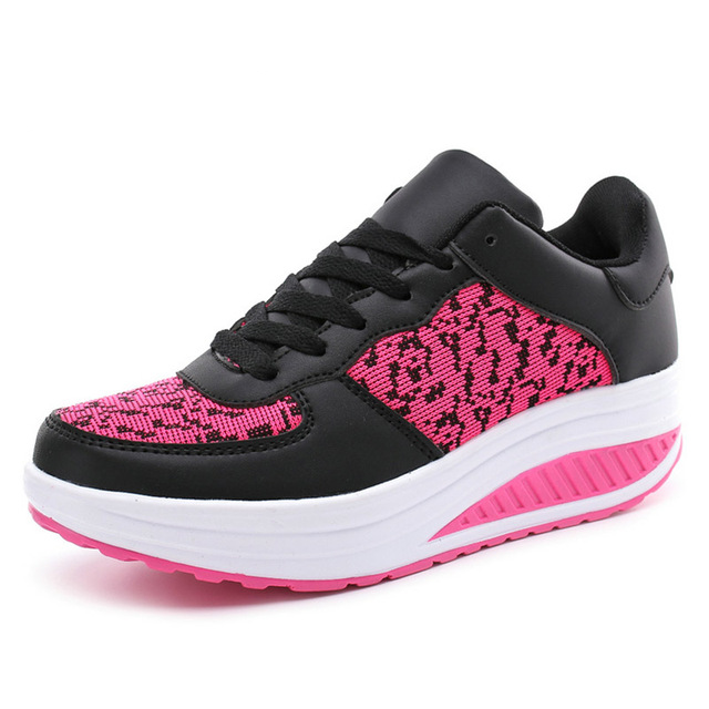 Schwarzer LederSneaker R&B