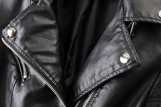 R&B | Mutige Lederjacke für Frauen