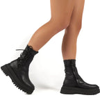 Lässige rutschfeste stiefel