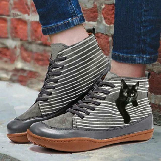 Flache Stiefeletten mit Katzenmuster R&B