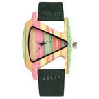 R&B | Farbige Dreieck Bamboo Wood Uhr