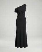 Figurbetontes elegantes Abendkleid asymmetrisch