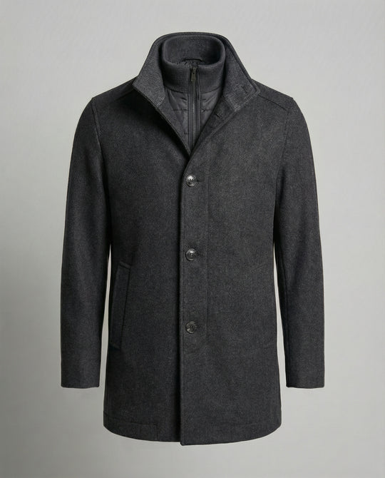 Die verfeinerte und luxuriöse Jacke mit Weste