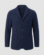 Herren elegante Strickjacke mit praktischem Schnitt und modischen Details