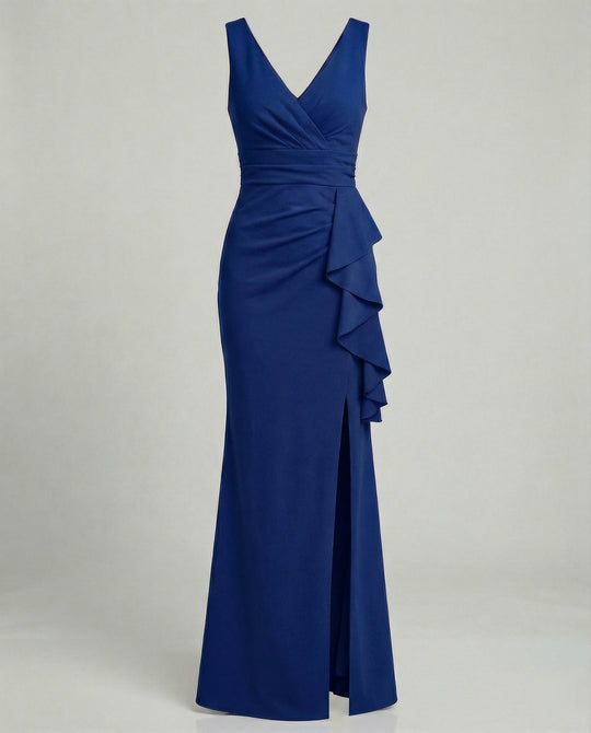 Figurbetontes Abendkleid mit V-Ausschnitt