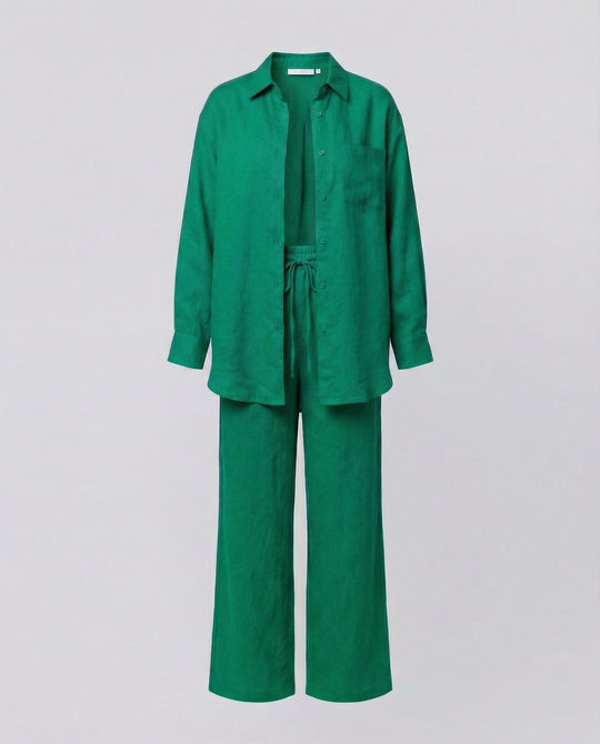 Damen Lässiges Leinen-Outfit mit weit geschnittenem Hemd und lockeren Hosen R&B