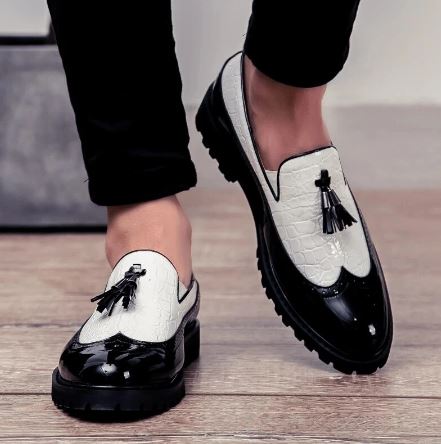 Spitz zulaufende formelle Schuhe R&B