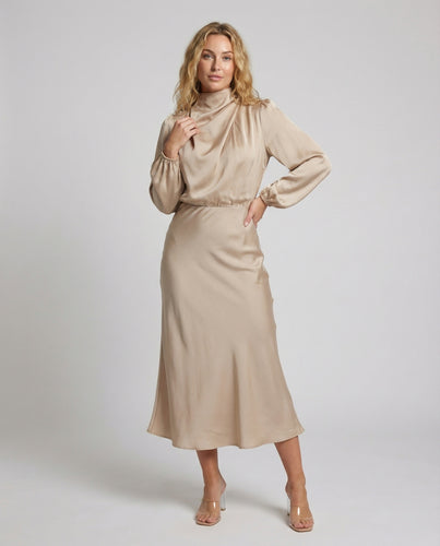 Damen Fließende Taillenpasse Satin-Midikleid