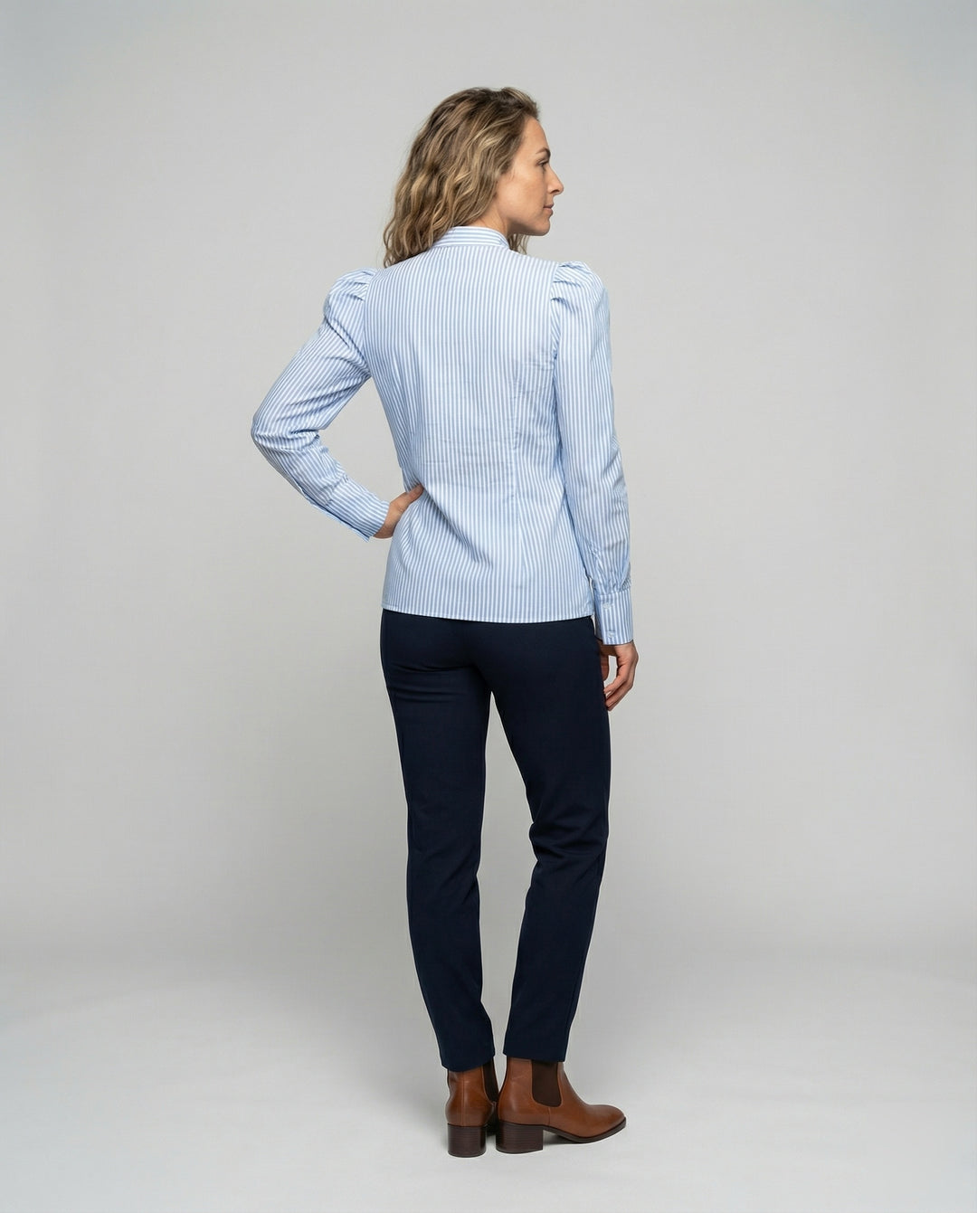 Product 15579277525322 - back_view