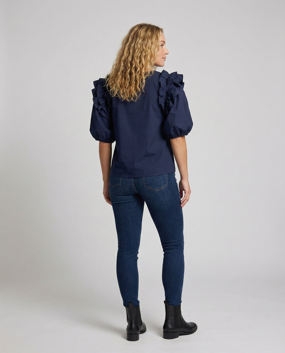 Product 15579281850698 - back_view