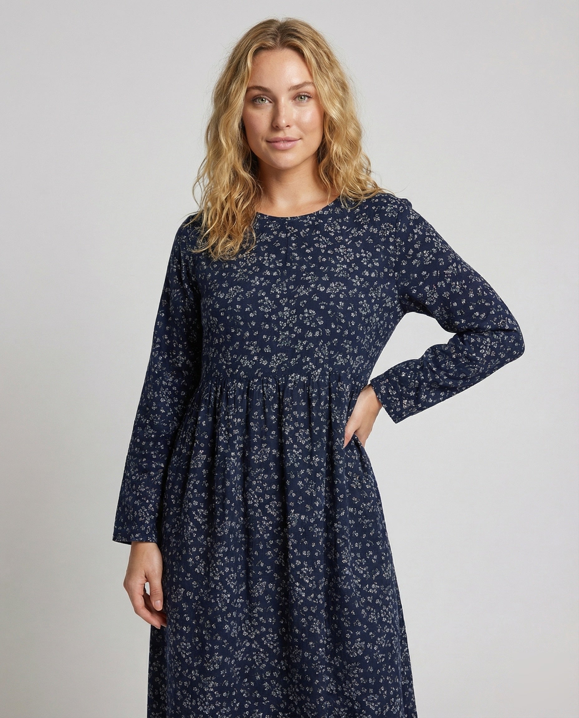 Product 15579326218570 - upper_body