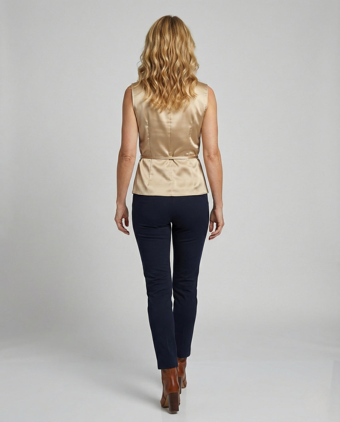 Product 15511749984586 - back_view