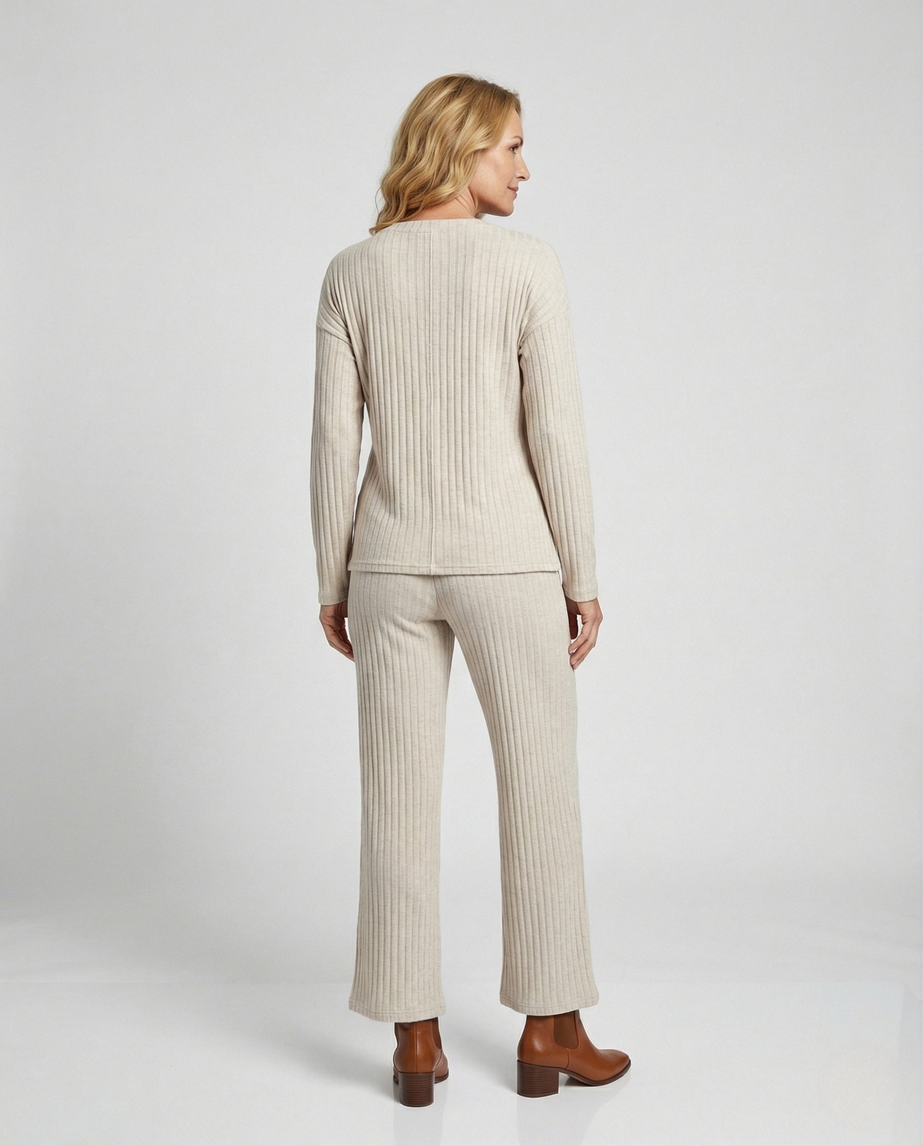 Product 15437778321738 - back_view