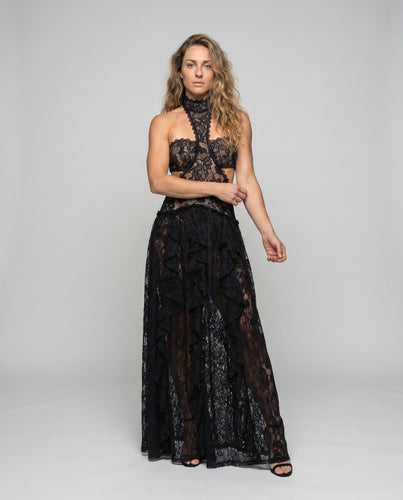 Damen Elegantes Spitzenkleid mit hohem Hals und verspielten Rüschendetails R&B