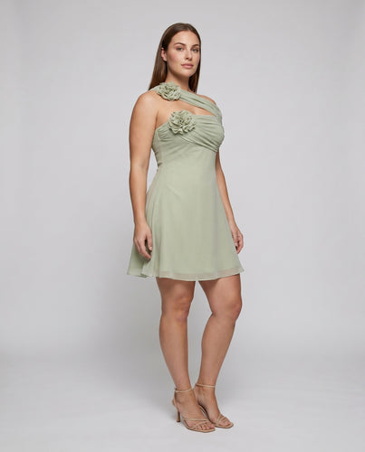 Damen elegantes und fließendes Maxi-Kleid mit rüschenähnlichem Oberteil und floralem Akzent R&B